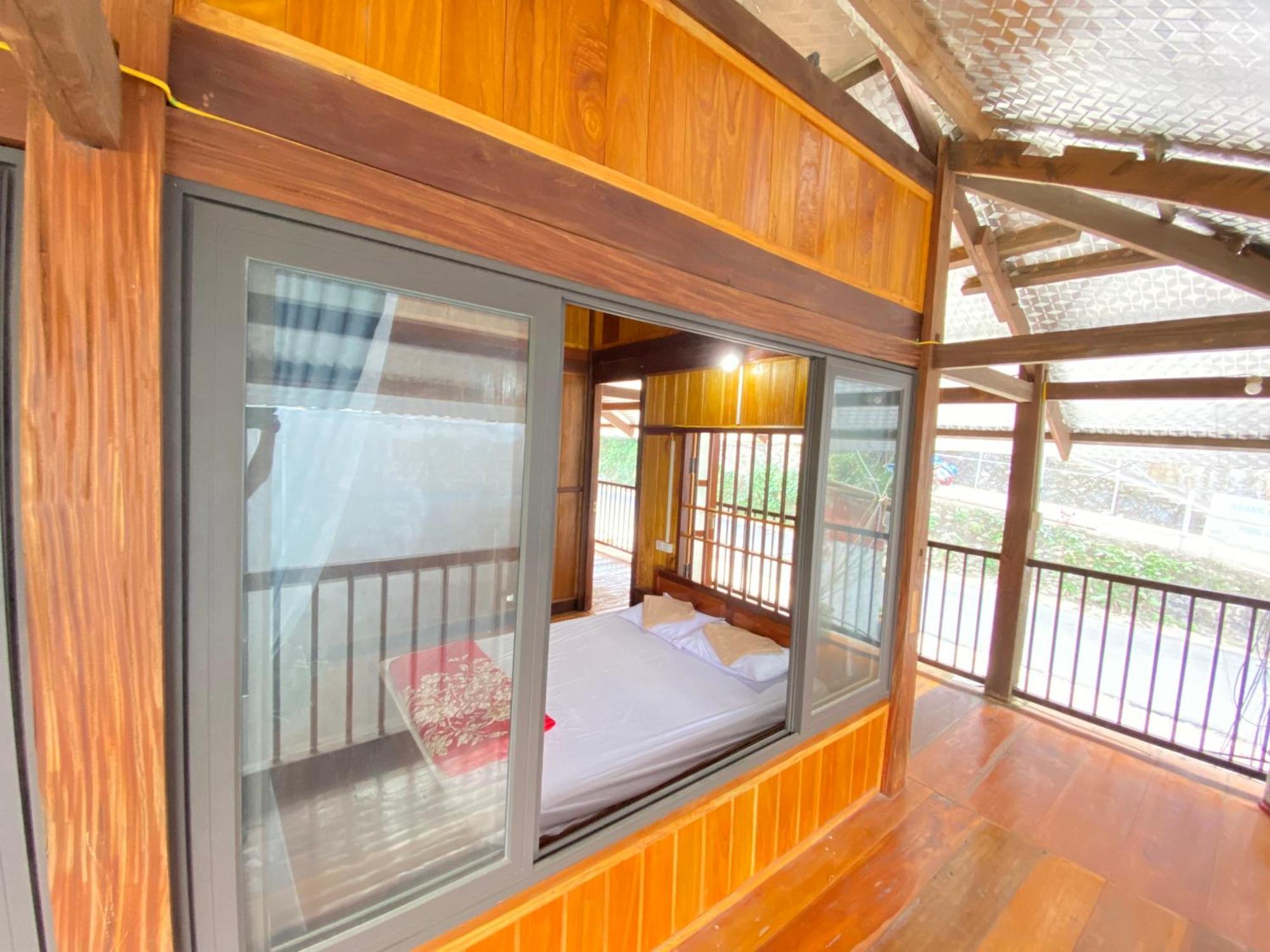 Duy Tuyen Ba Be Homestay Free Bbq Bac Kan Екстер'єр фото