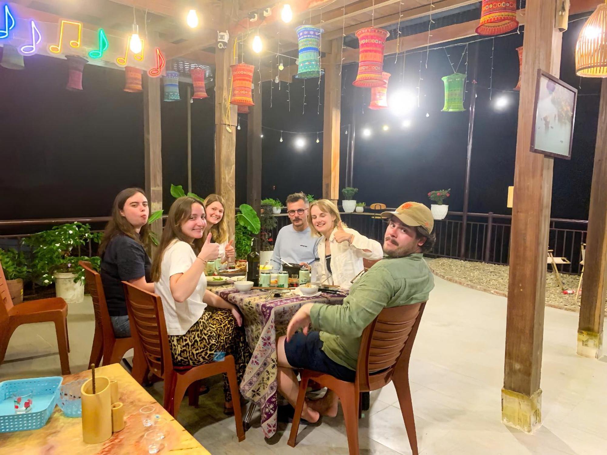 Duy Tuyen Ba Be Homestay Free Bbq Bac Kan Екстер'єр фото